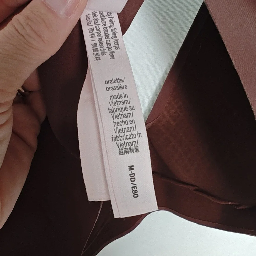 Victoria's Secret Bralette Wireless Bra Push-Up Brown Seamless Logo‎ Strap  M-DD